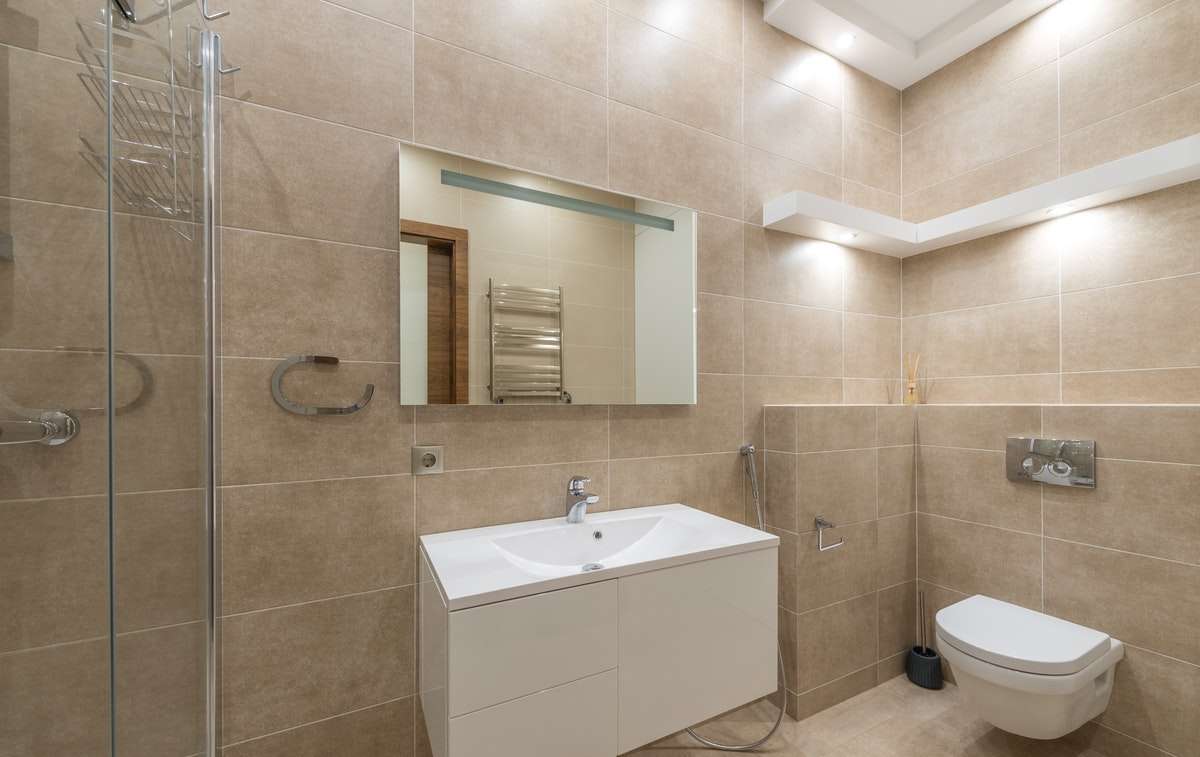 bagno piccolo con doccia